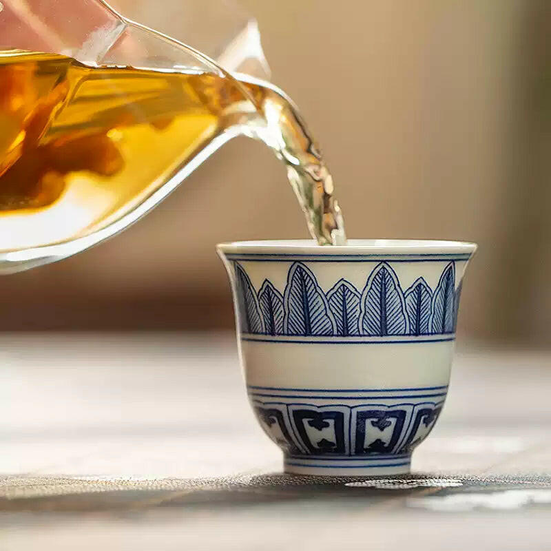 Lian Ban Jiao Ye - Jing De Zhen Porcelain Teacup zycschina