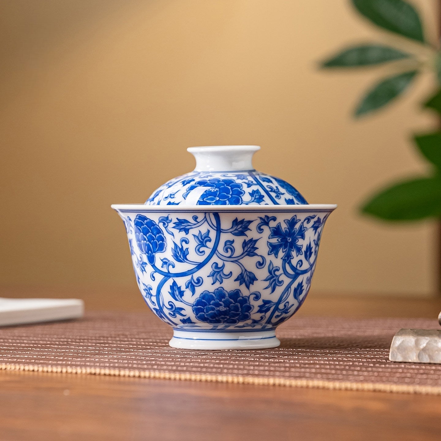 Chan Zhi Mu Dan 150cc - Jing De Zhen Porcelain Gaiwan zycschina