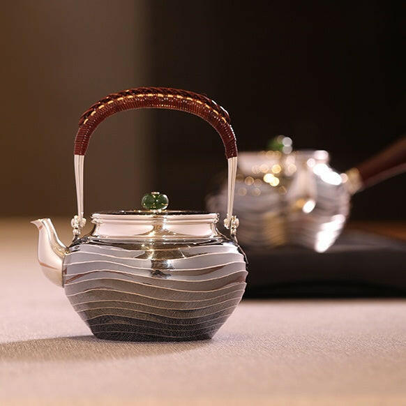 Shui Bo Wen Ti Liang 300cc - Handmade silver pot zycschina