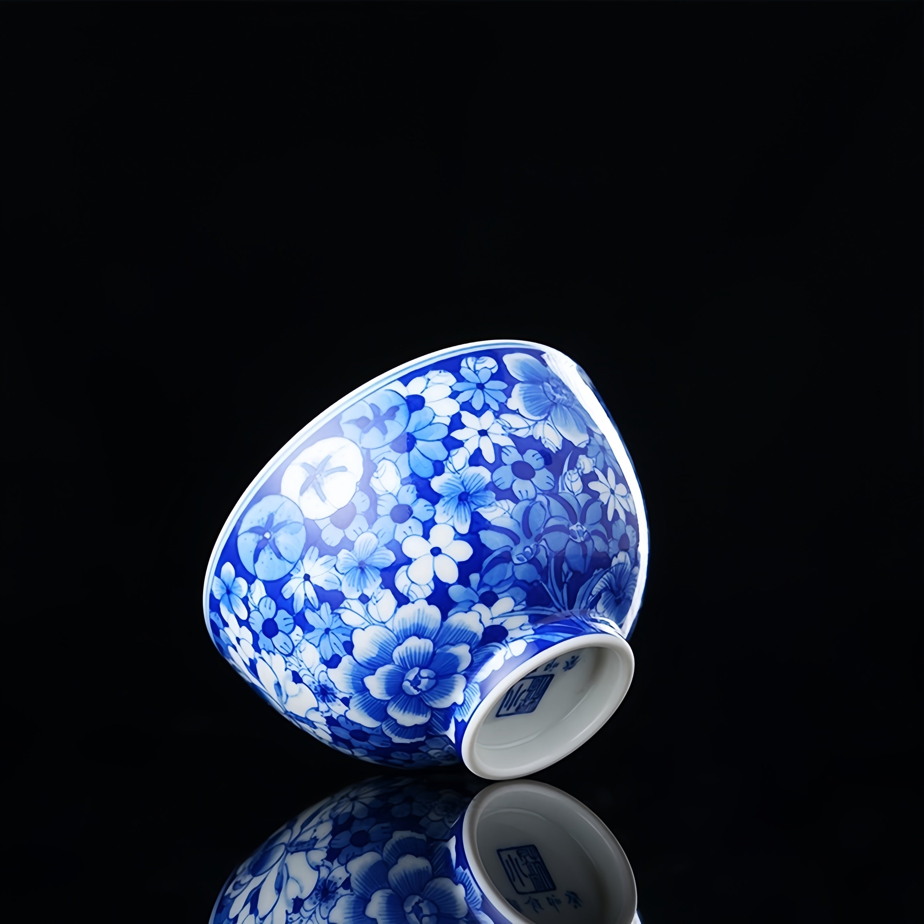 Wan Hua 120cc - Jing De Zhen Porcelain Teacup.