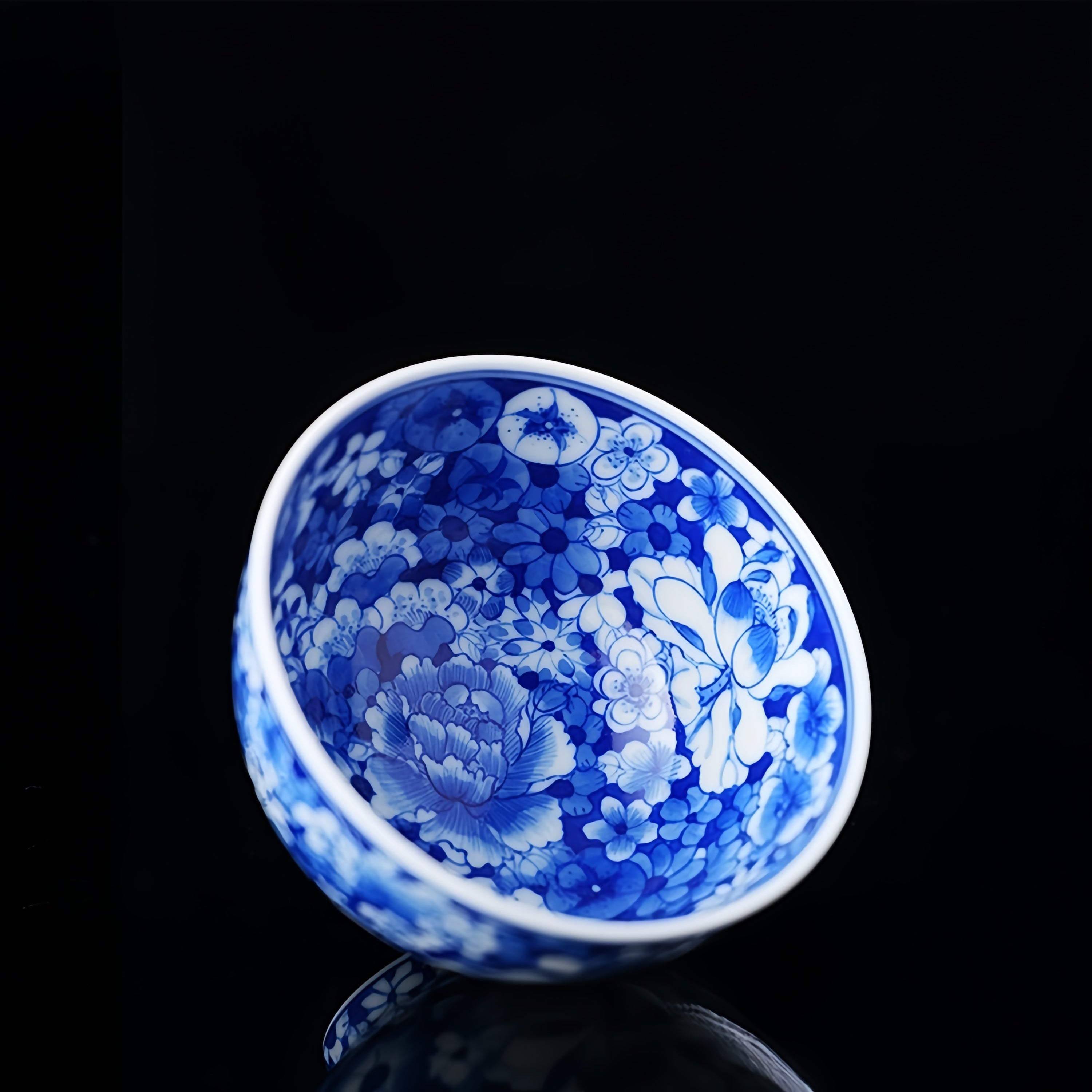 Wan Hua 120cc - Jing De Zhen Porcelain Teacup.