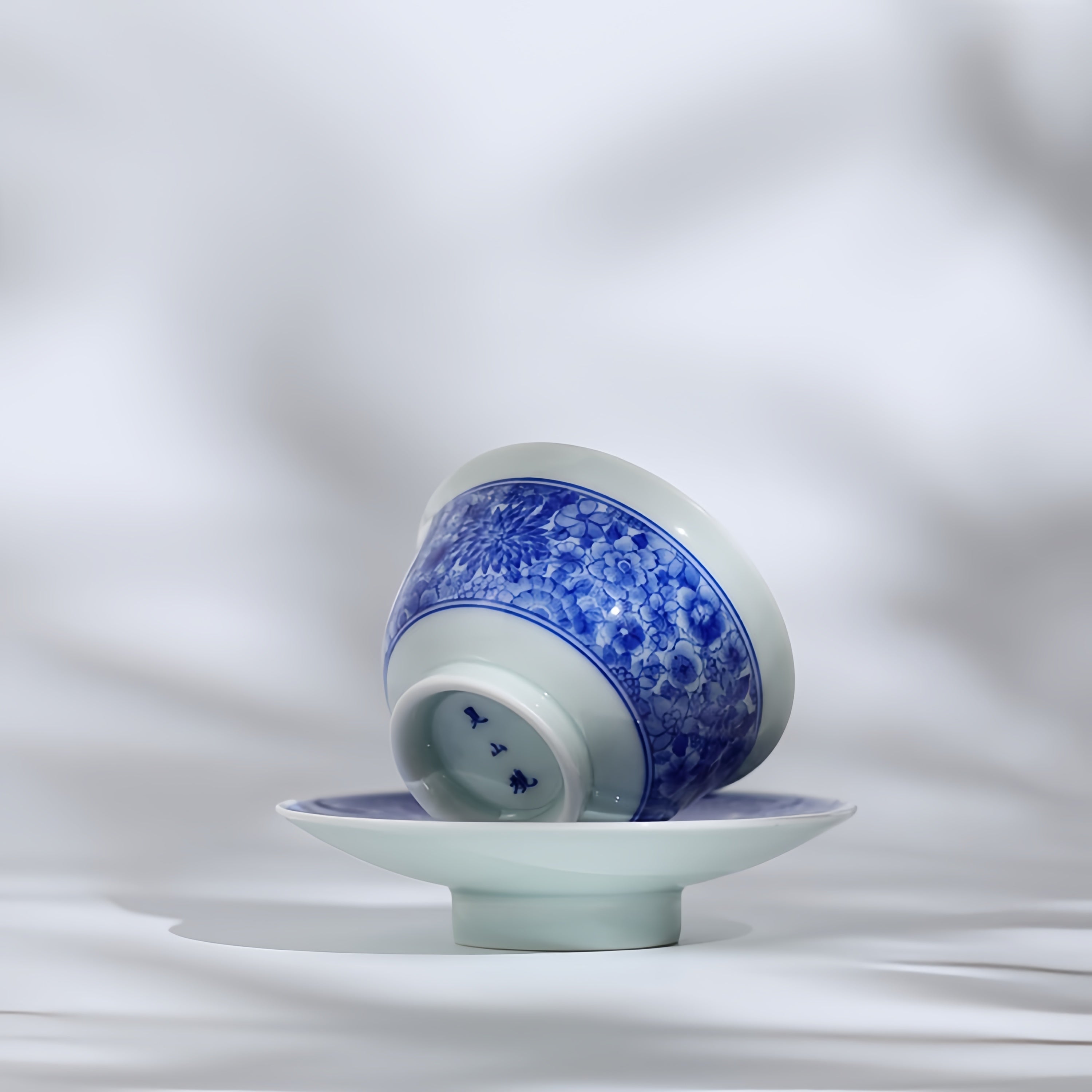 Wan Hua 90cc - Jing De Zhen Porcelain Teacup.