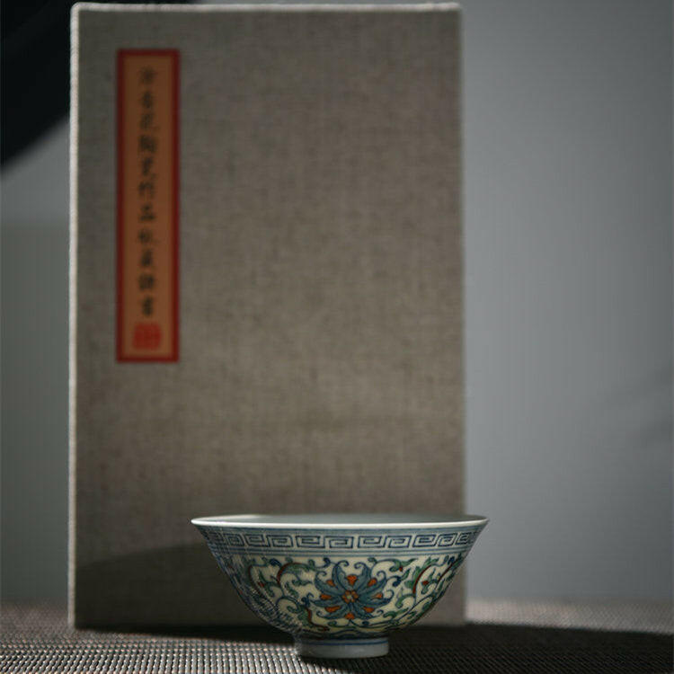 Feng Wei Lian - Jing De Zhen Porcelain Teacup zycschina