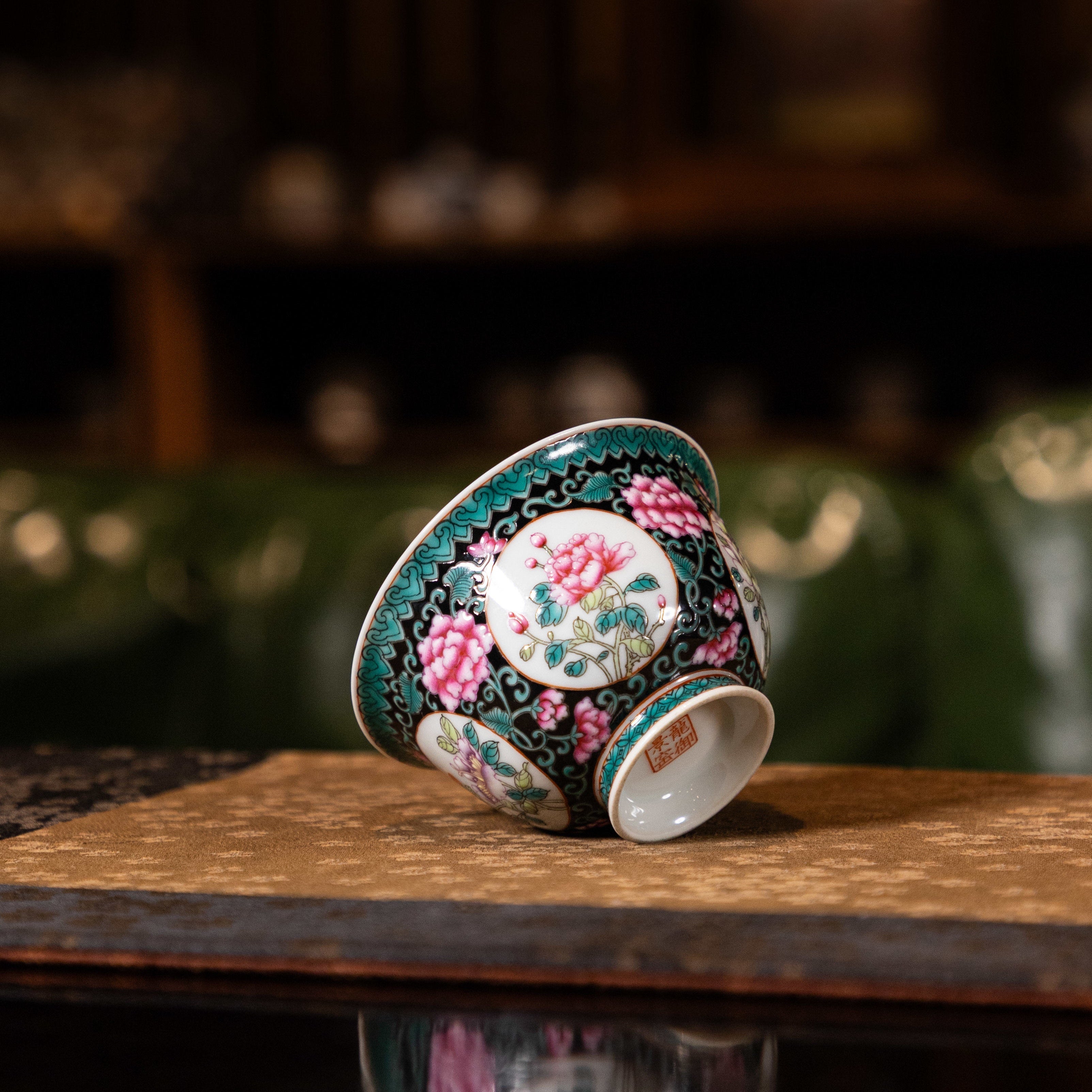 Hua Hui 90cc - Jing De Zhen Porcelain Gaiwan zycschina