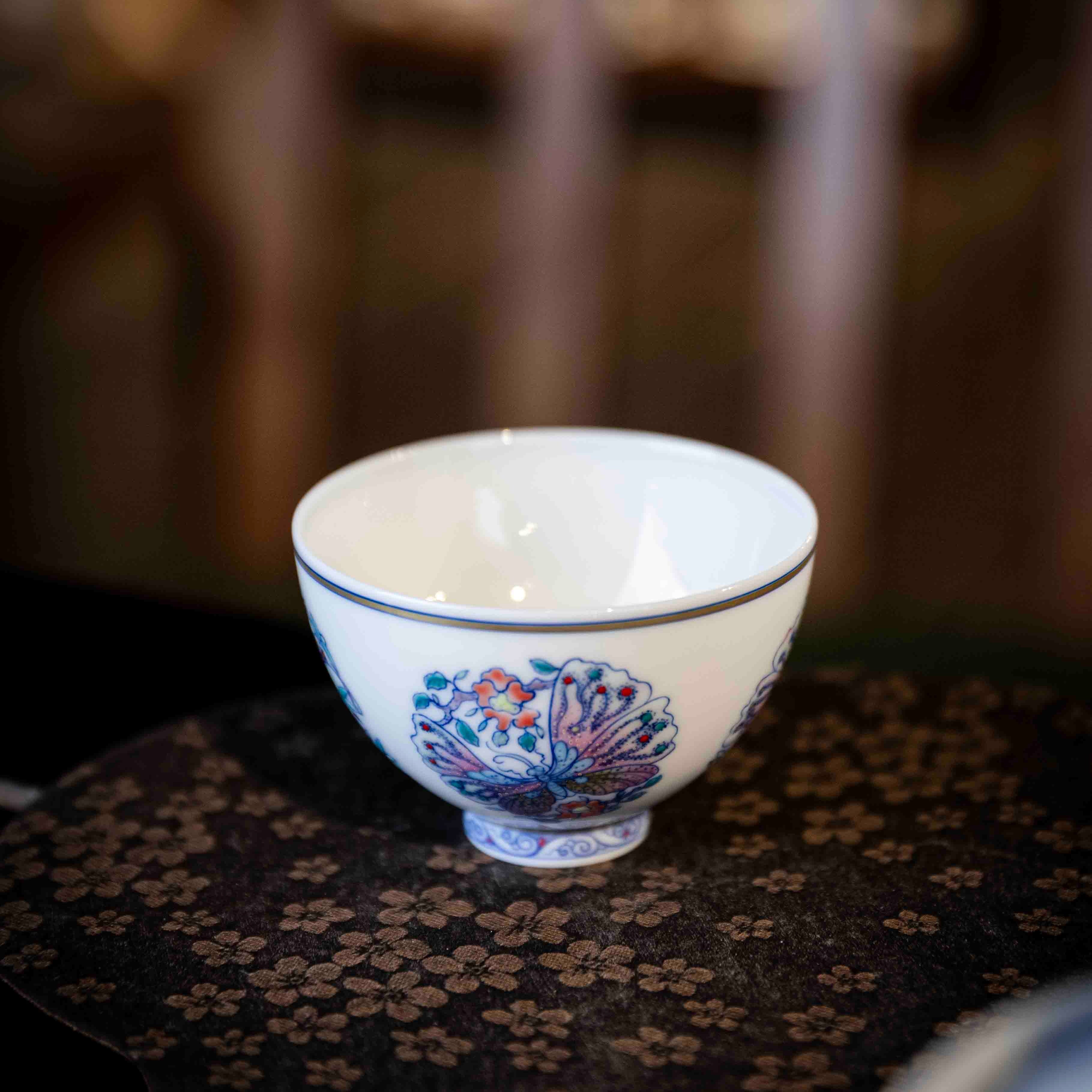 Tuan Hua Die 180cc - Jing De Zhen Porcelain Gaiwan Set zycschina