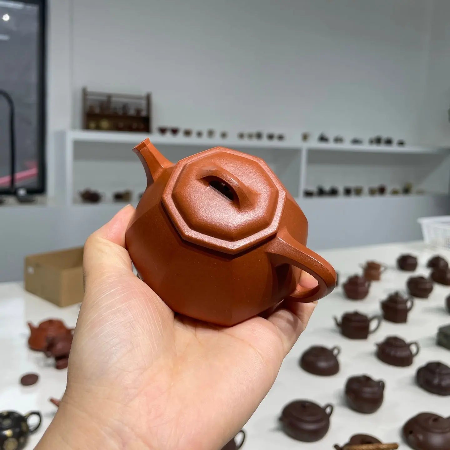Ba Fang Jing Piao 180cc - Yixing Handmade Teapot 江苏宜兴