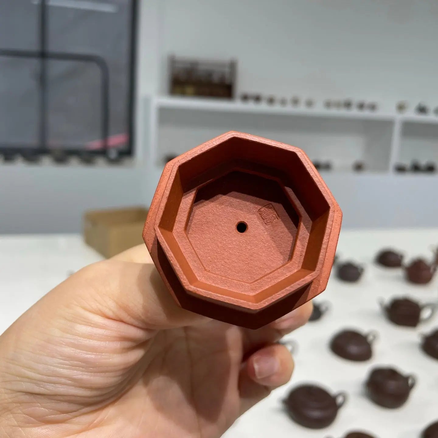 Ba Fang Jing Piao 180cc - Yixing Handmade Teapot 江苏宜兴