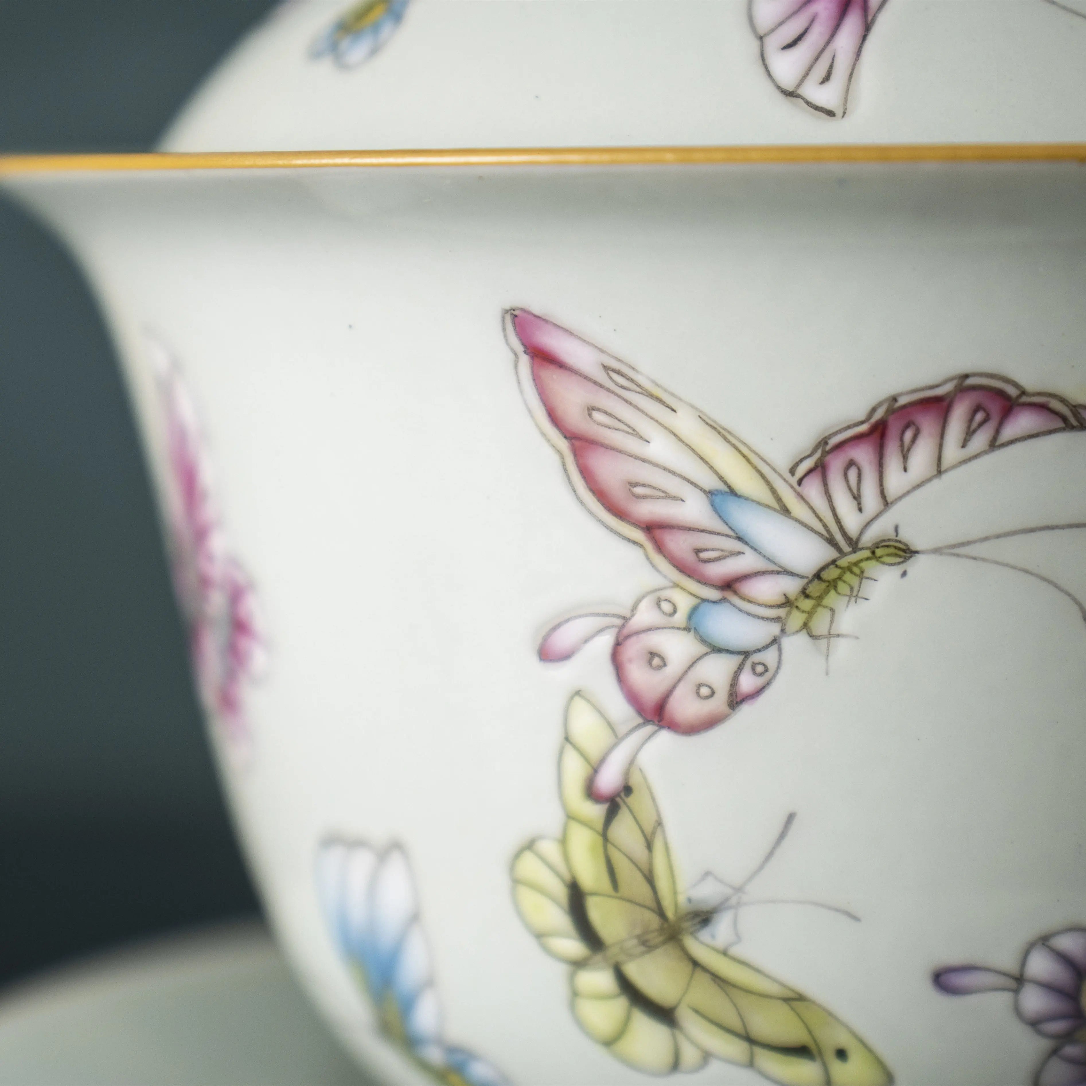 Bai Die - Jing De Zhen Porcelain Gaiwan zycschina