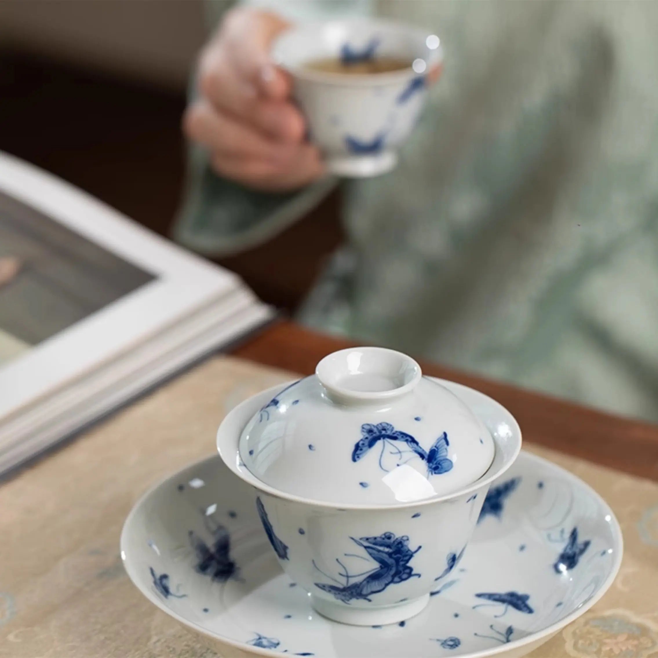 Bai Die Wen - Jing De Zhen Porcelain Gaiwan zycschina