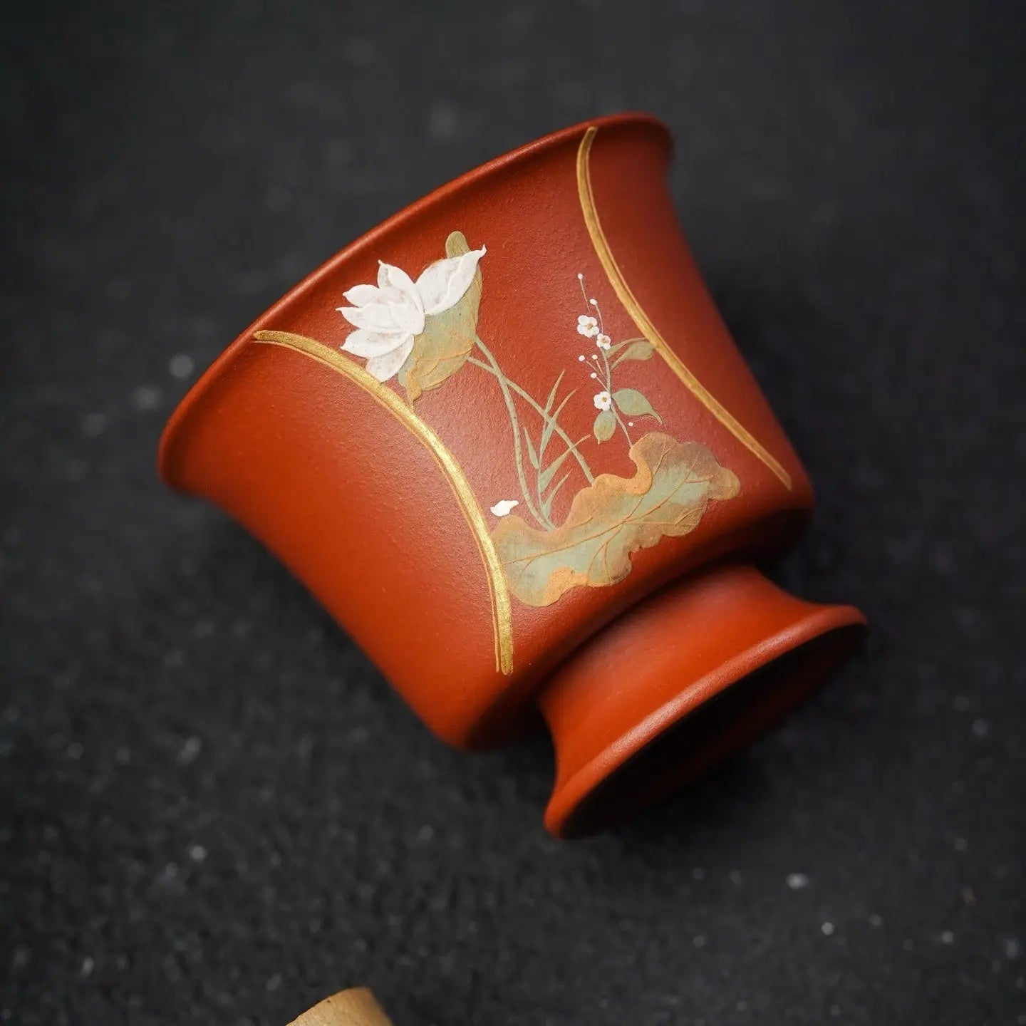 Bai Lu He Hua Bei 100cc - Yixing Handmade Teacup 江苏宜兴