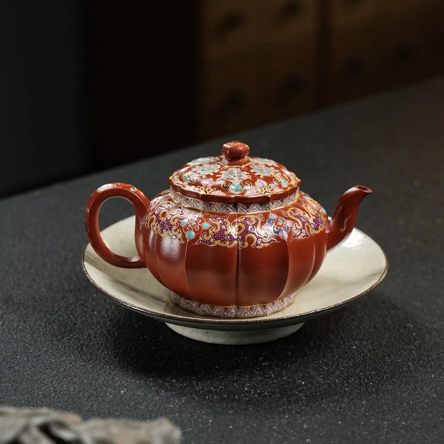 Bao Xiang 200cc - Yixing Handmade Teapot 江苏宜兴