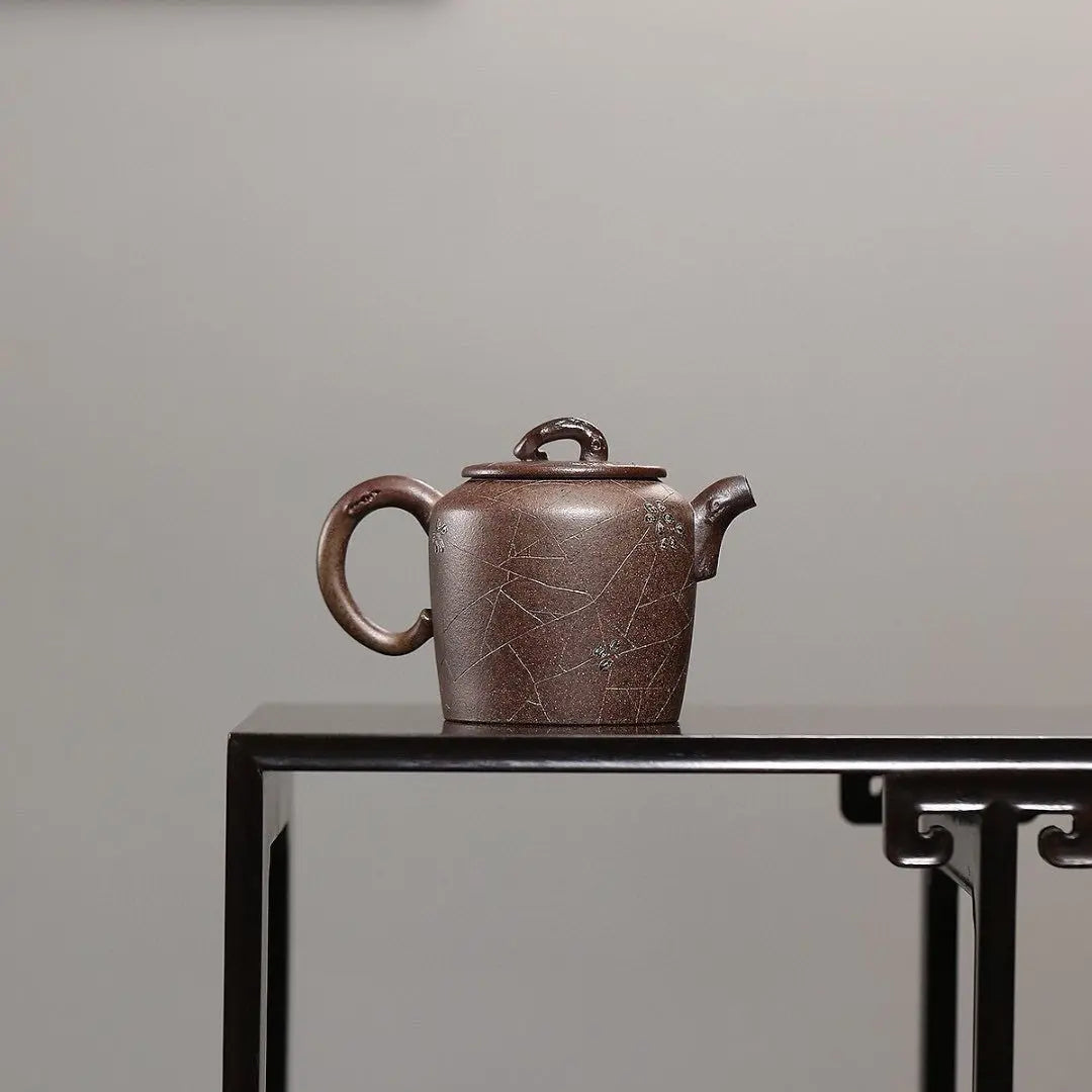 Bing Mei 140cc - Yixing Handmade Teapot 江苏宜兴