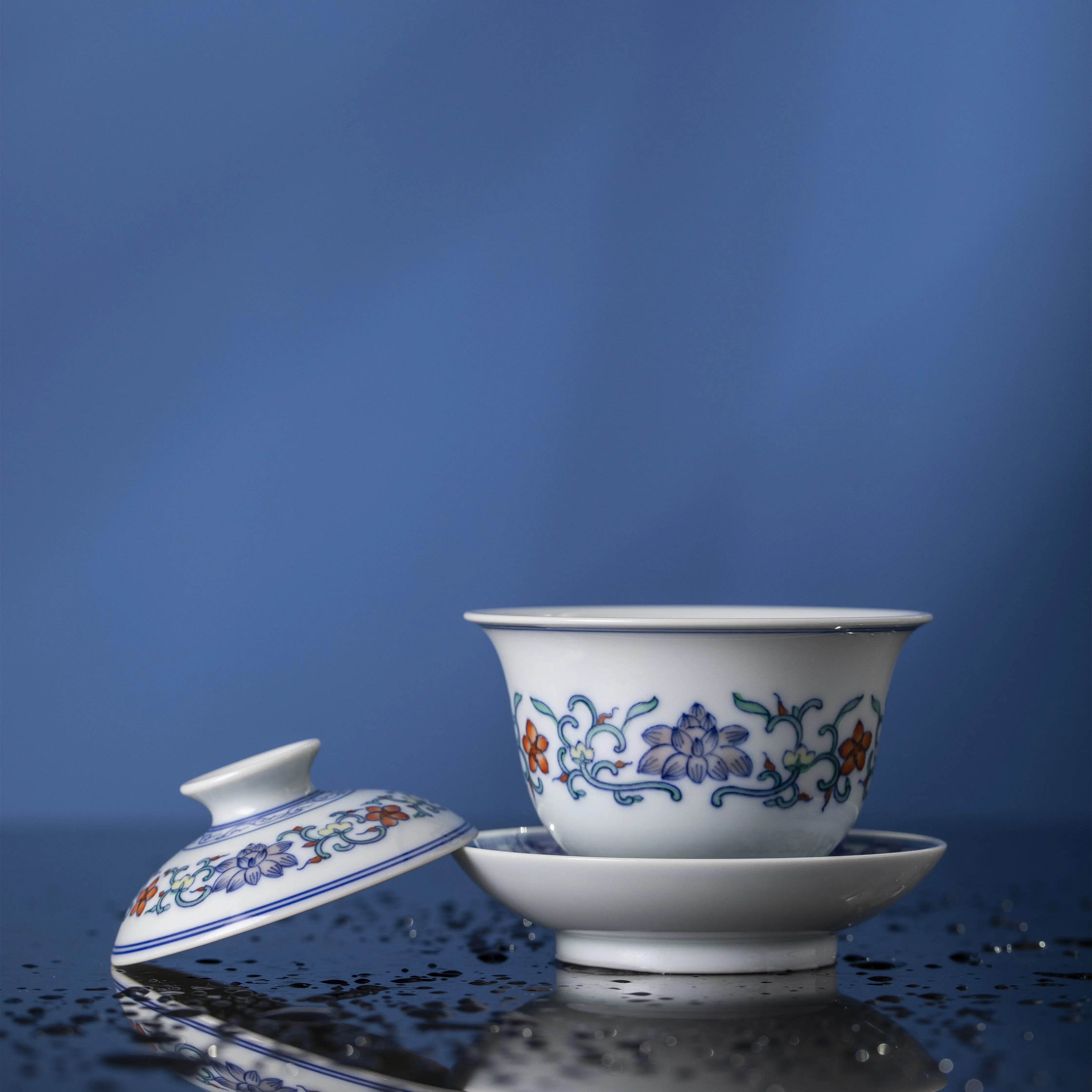Chan Zhi Lian He Hua - Jing De Zhen Porcelain Gaiwan zycschina
