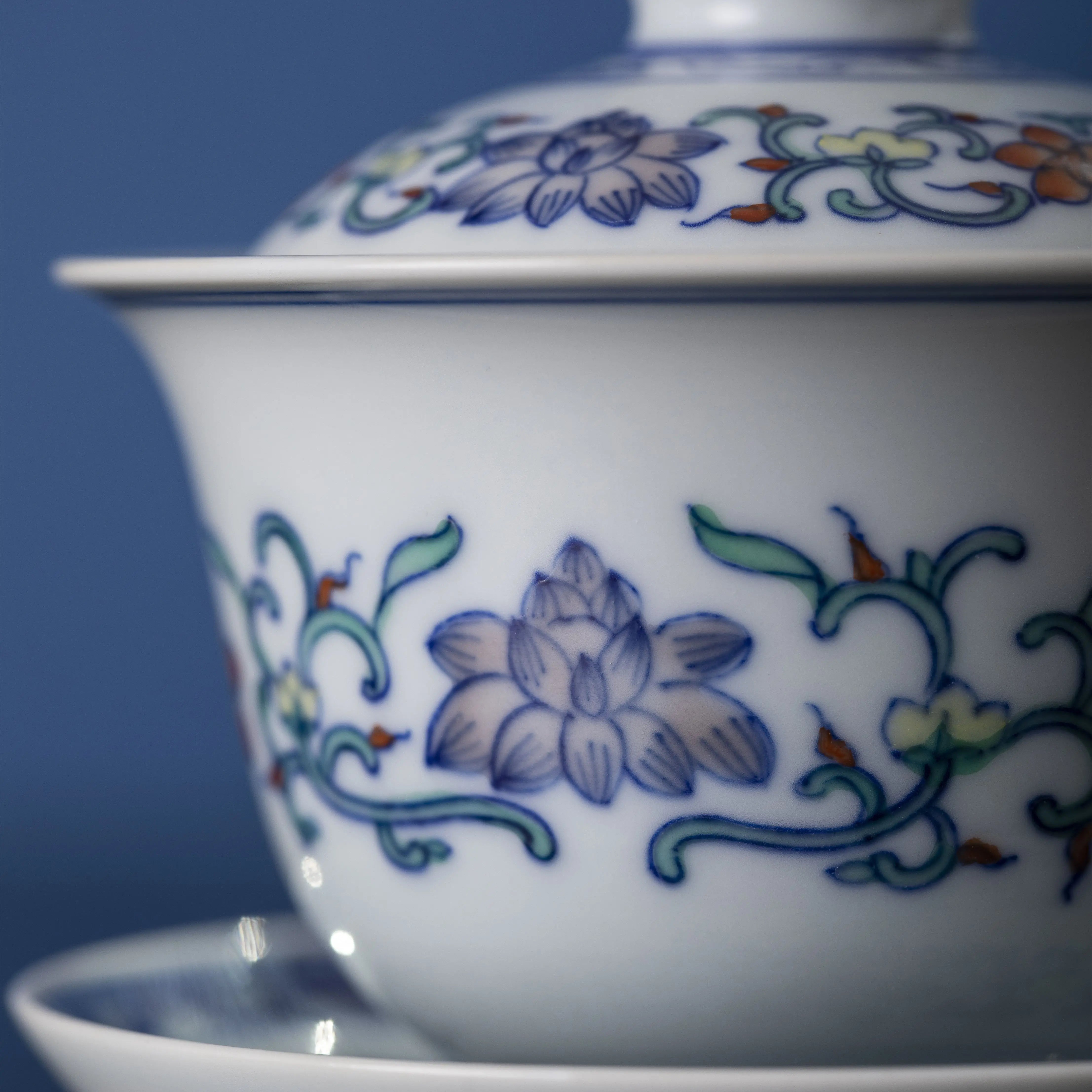 Chan Zhi Lian He Hua - Jing De Zhen Porcelain Gaiwan zycschina