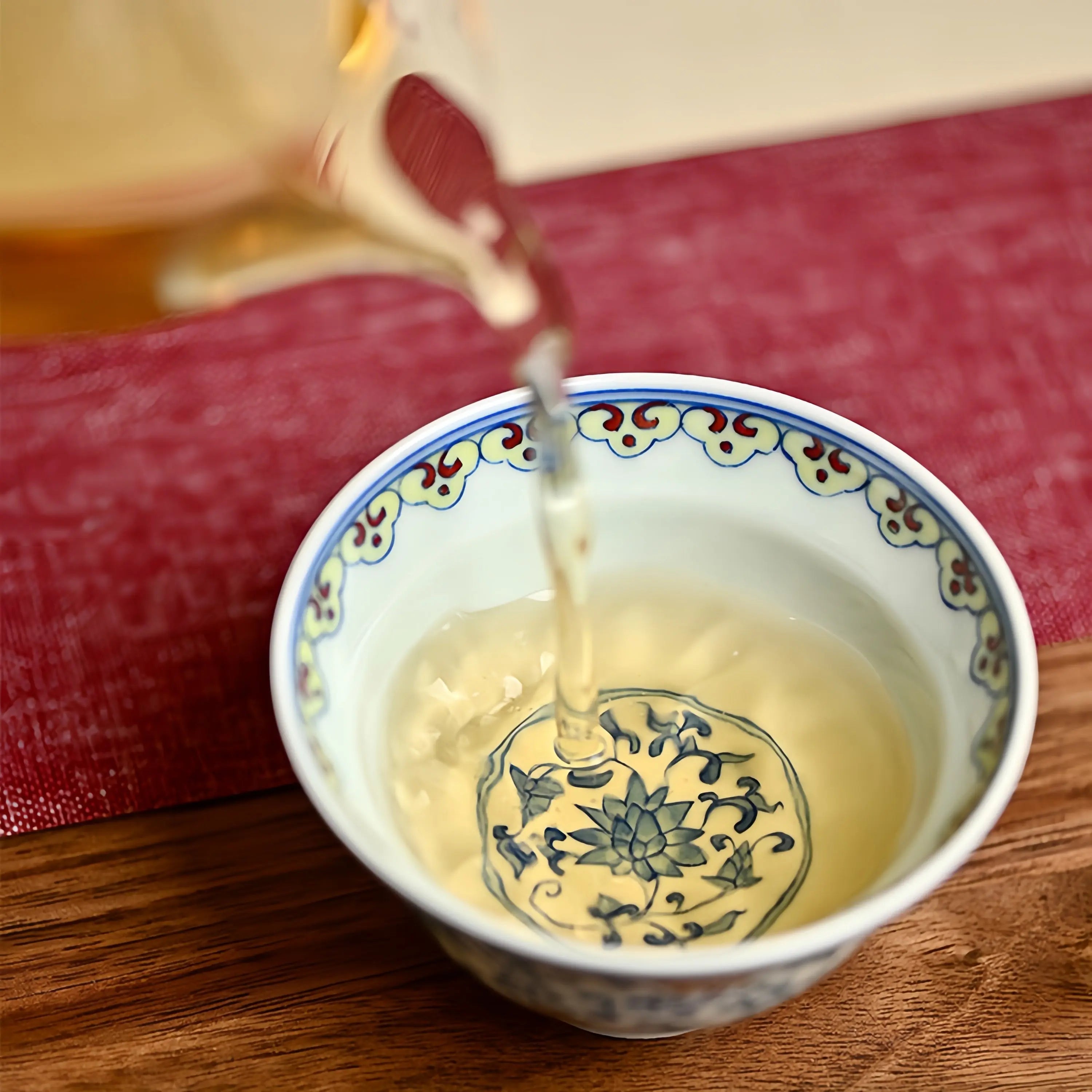 Chan Zhi Ru Yi 160cc - Jing De Zhen Porcelain Gaiwan zycschina