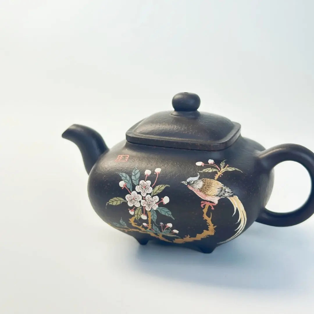 Chuan Lu 130cc - Yixing Handmade Teapot 江苏宜兴