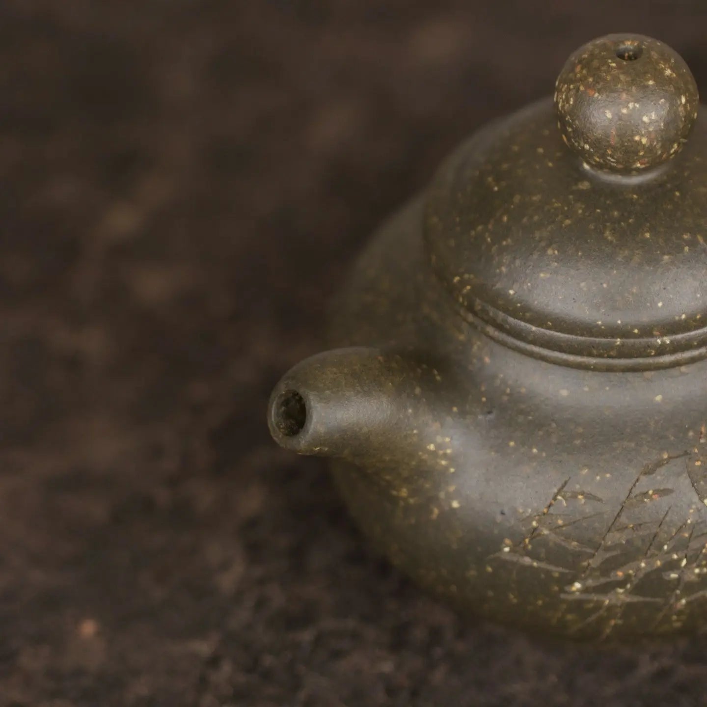 De Fu 110cc - Yixing Handmade Teapot 江苏宜兴