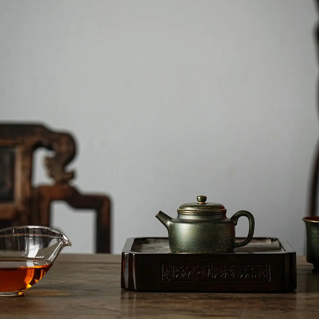 De Zhong 130cc - Yixing Handmade Teapot 江苏宜兴
