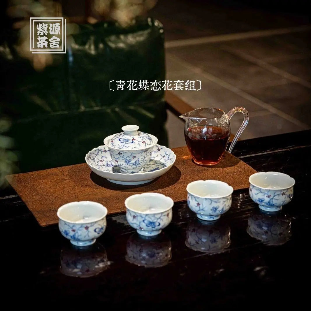 Die Lian Hua 110cc - Jing De Zhen Porcelain Gaiwan zycschina