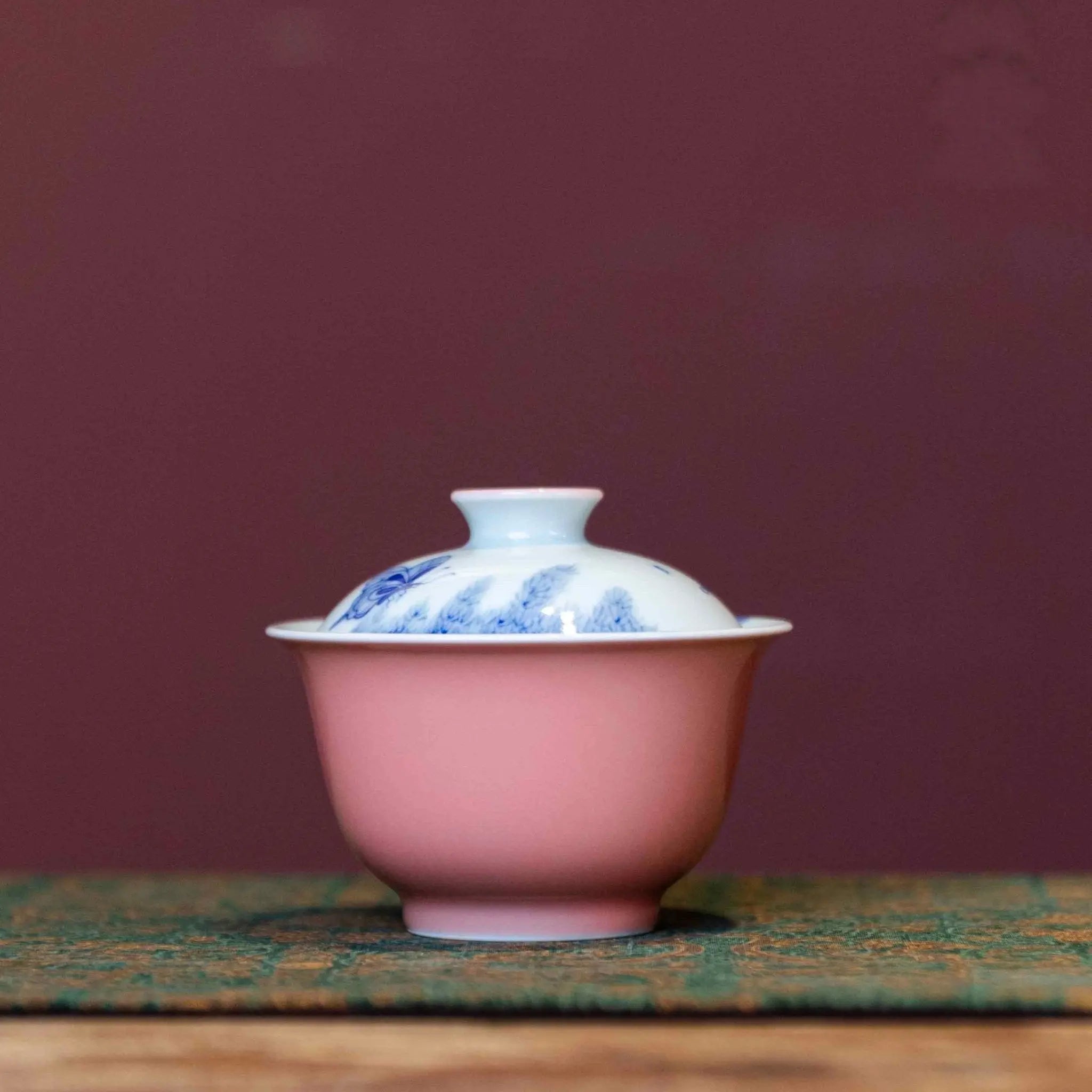 Die Lian Hua 120cc - Jing De Zhen Porcelain Gaiwan zycschina