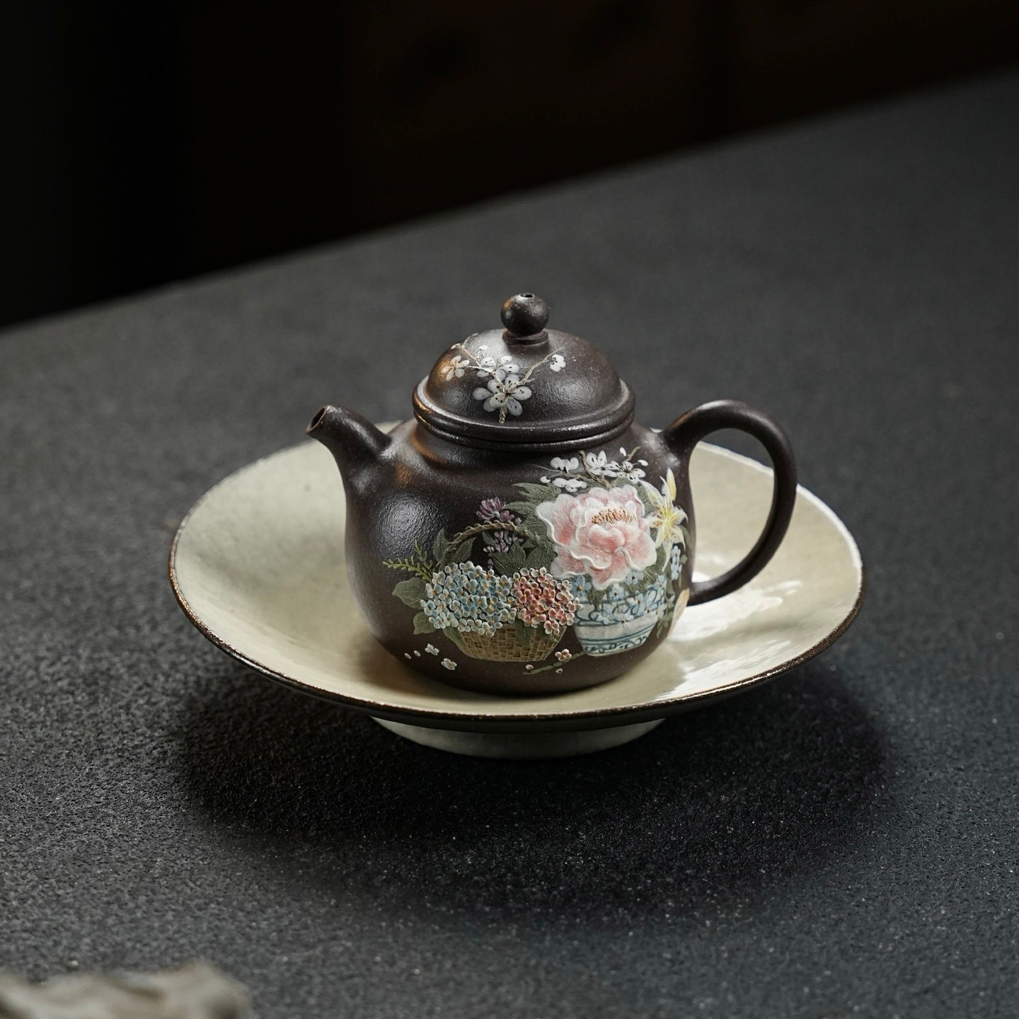 Fan Hua 150cc - Yixing Handmade Teapot 江苏宜兴