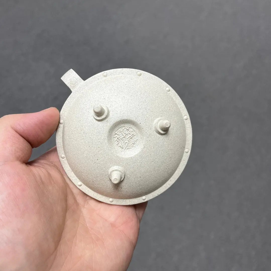 Fei Die 130cc - Yixing Handmade Teapot 江苏宜兴