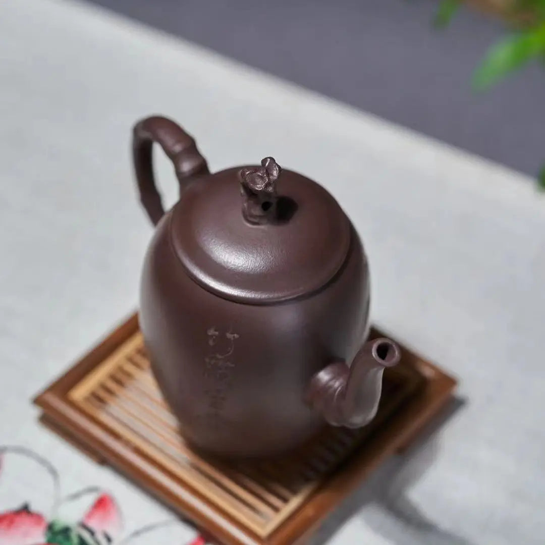 Gong Deng 150cc - Yixing Handmade Teapot 江苏宜兴
