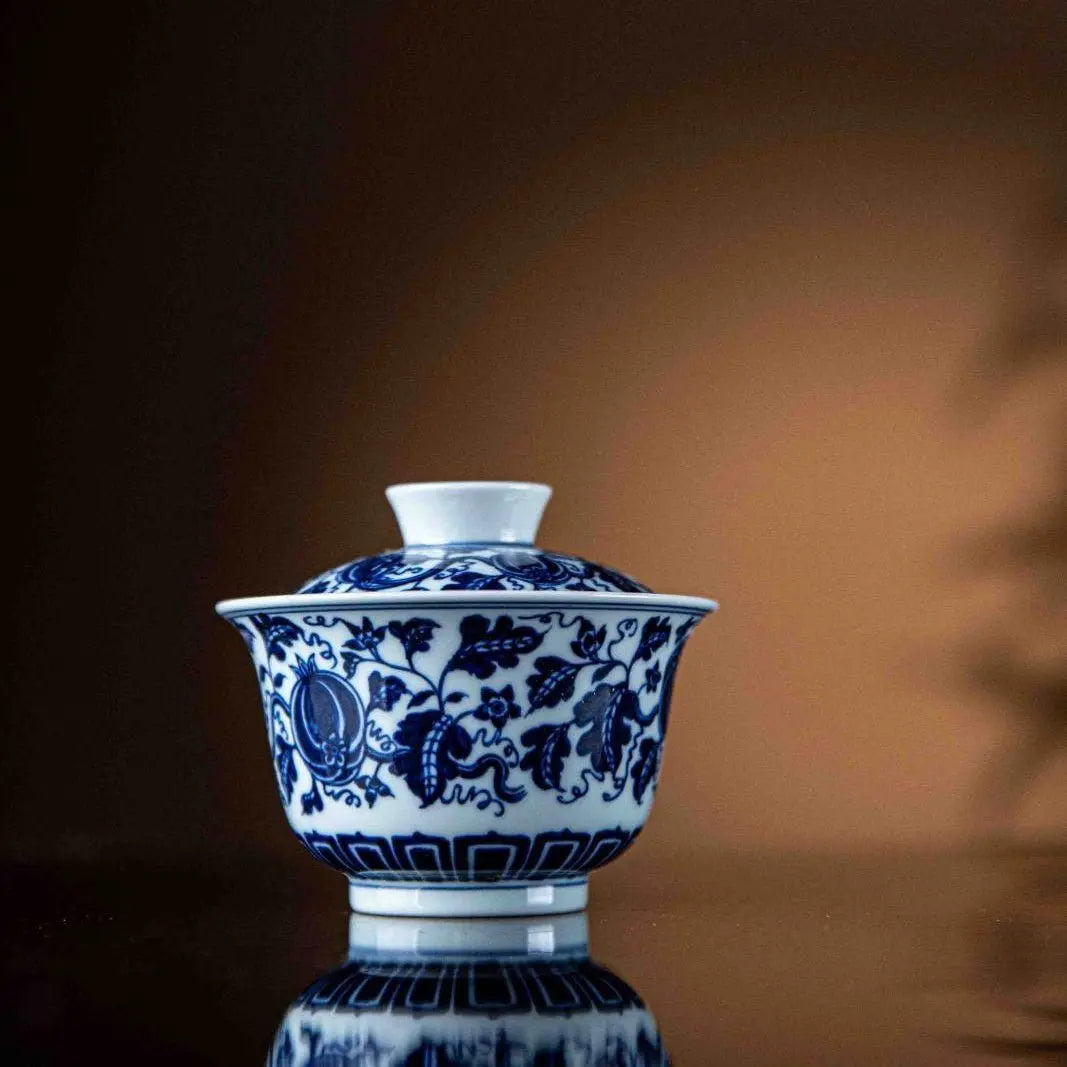 Gua Die Mian Mian 175cc - Jing De Zhen Porcelain Gaiwan zycschina
