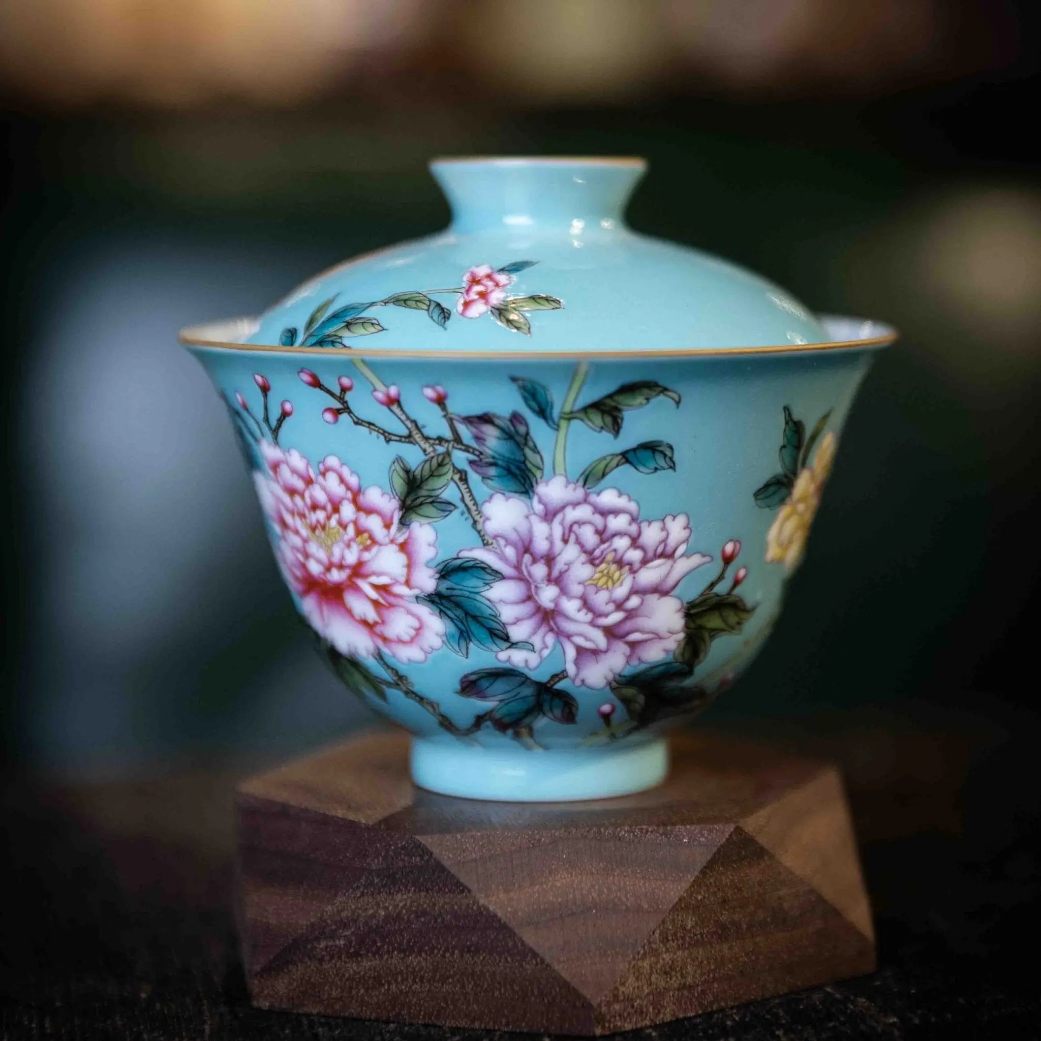 Guo Se Tian Xiang 150cc - Jing De Zhen Porcelain Gaiwan zycschina