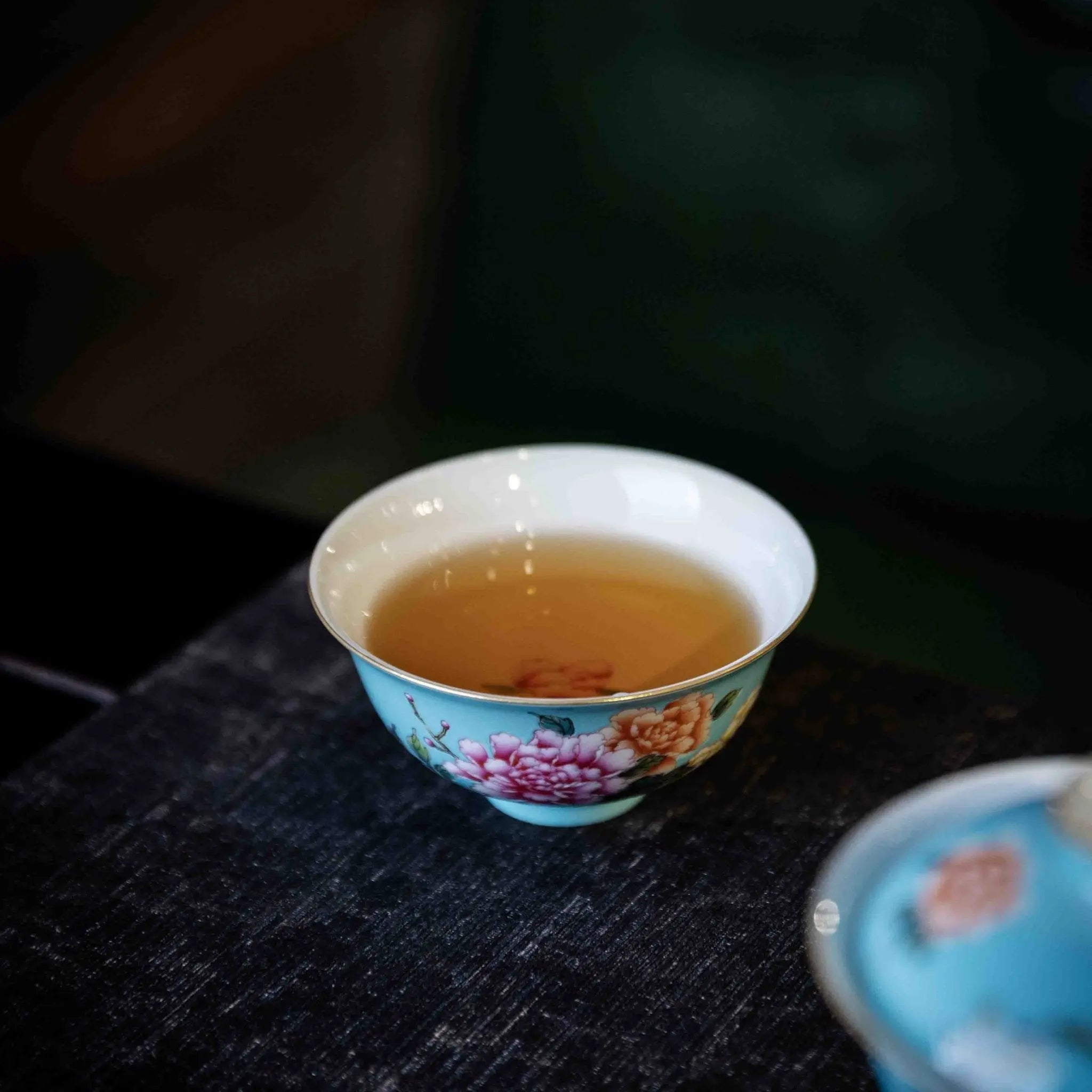 Guo Se Tian Xiang 150cc - Jing De Zhen Porcelain Gaiwan zycschina