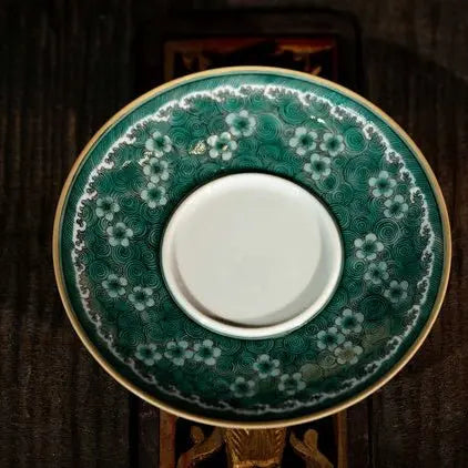 Hai Shui Bing Mei 150cc - Jing De Zhen Porcelain Gaiwan zycschina