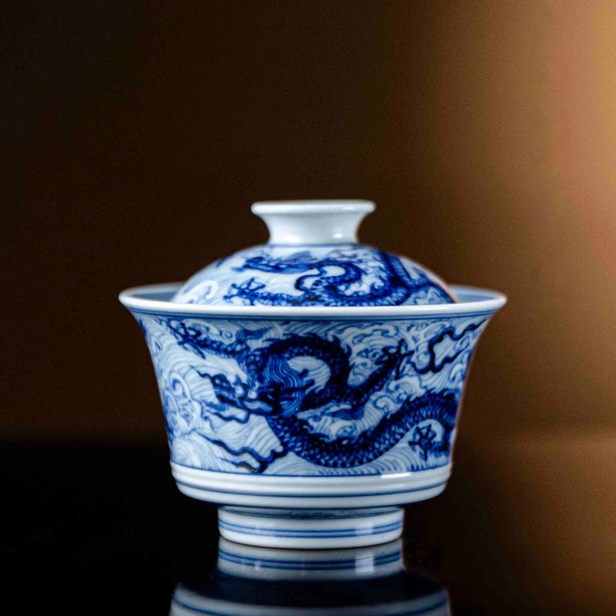 Hai Shui Long Wen 100cc - Jing De Zhen Porcelain Gaiwan zycschina