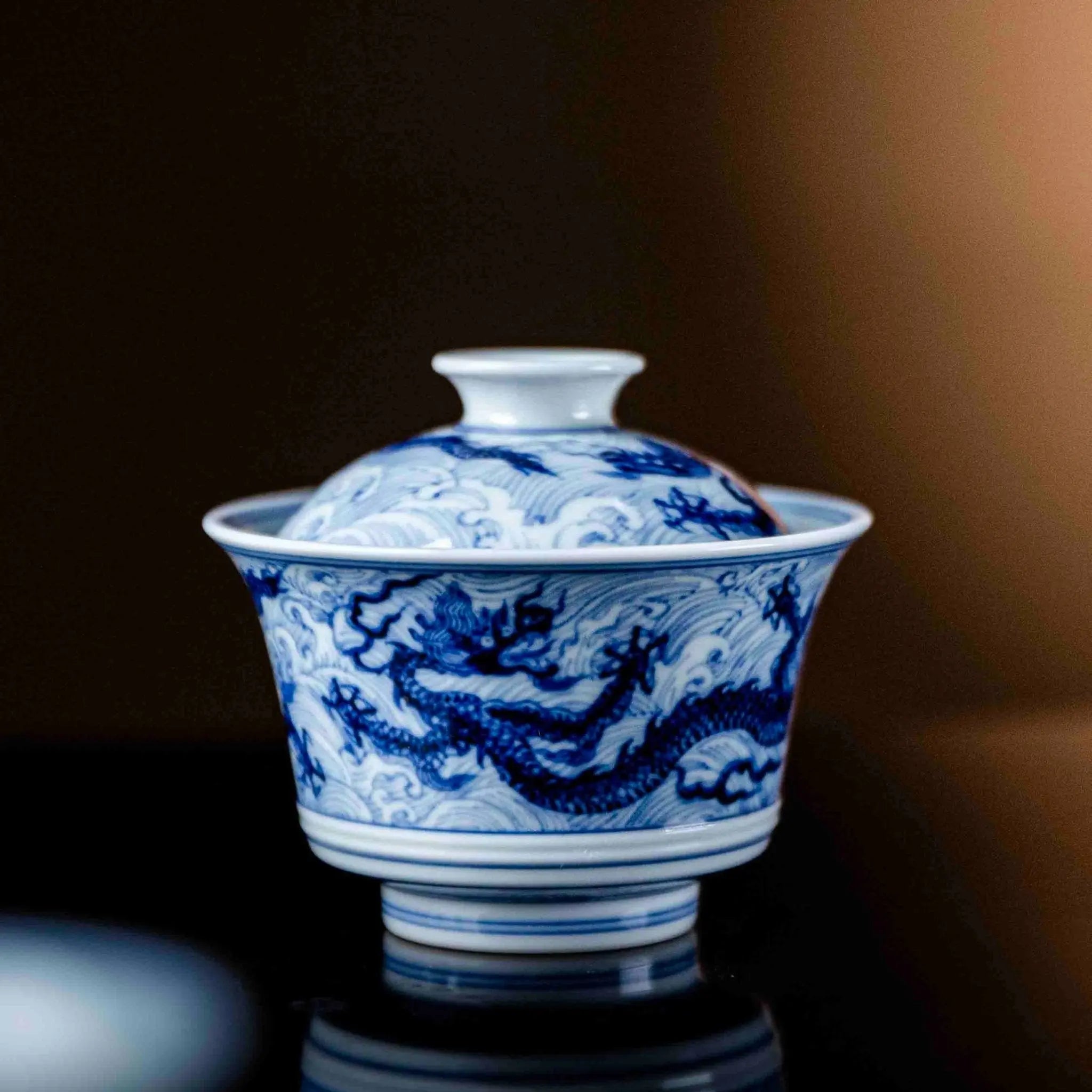 Hai Shui Long Wen 100cc - Jing De Zhen Porcelain Gaiwan zycschina