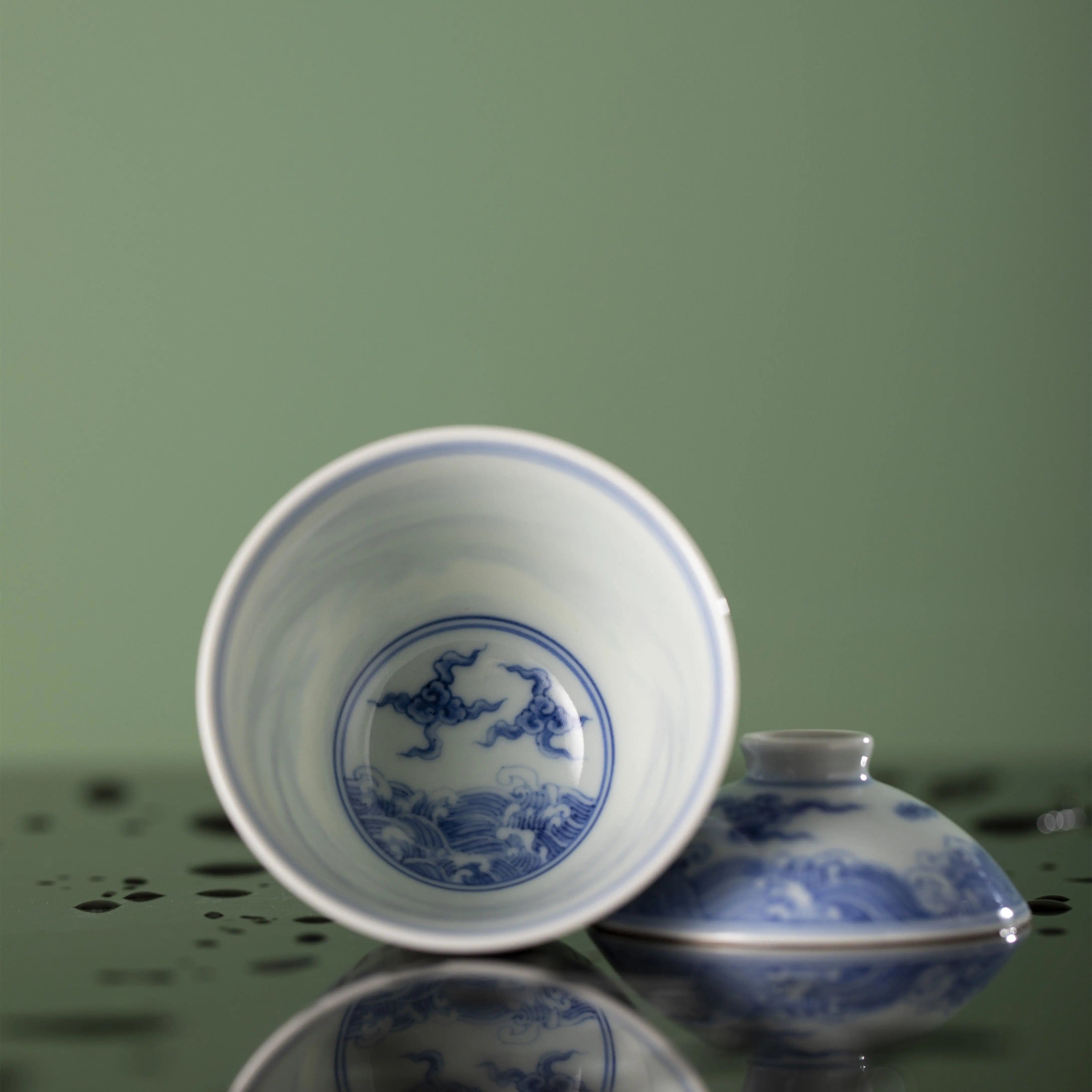 Hai Shui Rui Shou - Jing De Zhen Porcelain Gaiwan zycschina