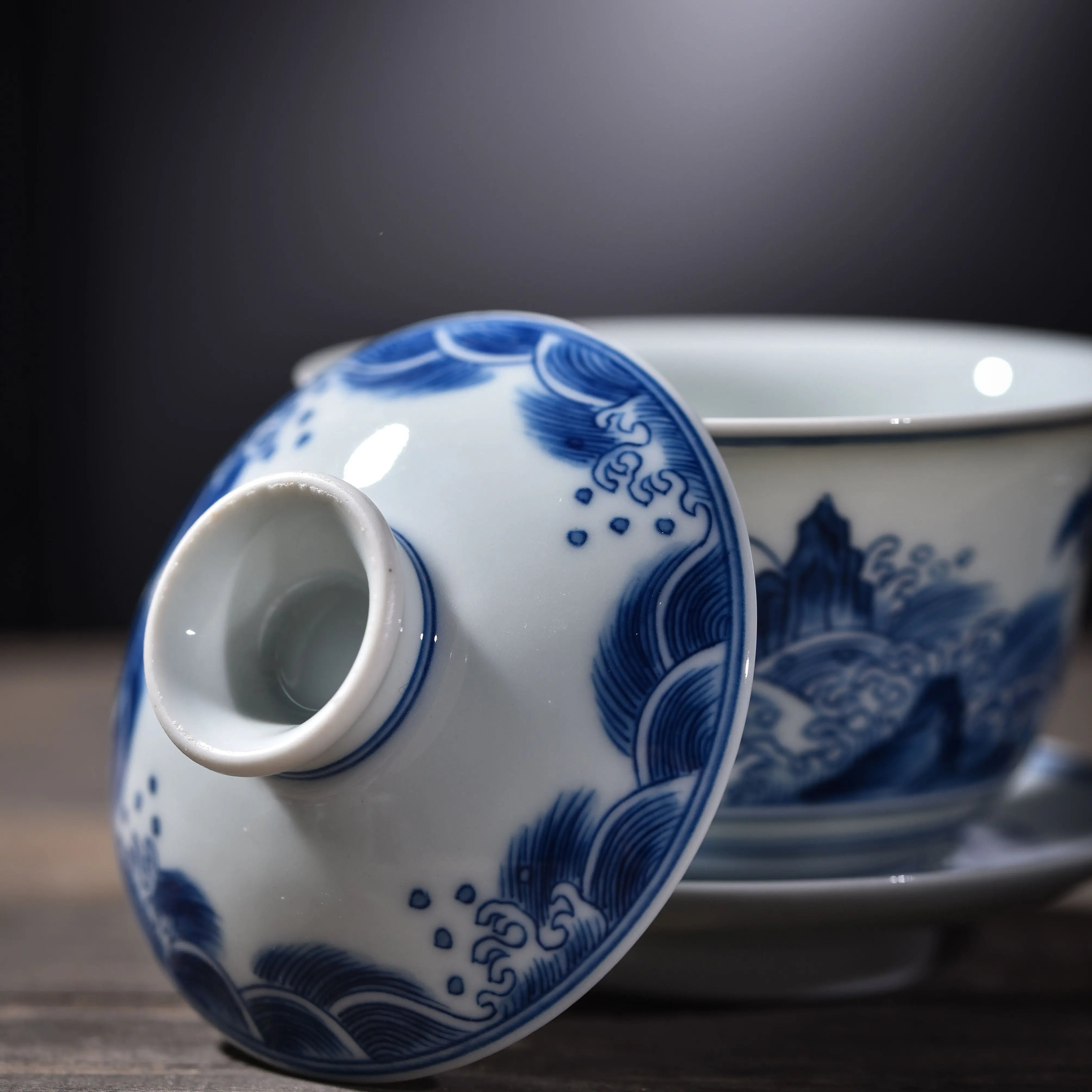 Hai Wu Tian Chou - Jing De Zhen Porcelain Gaiwan zycschina