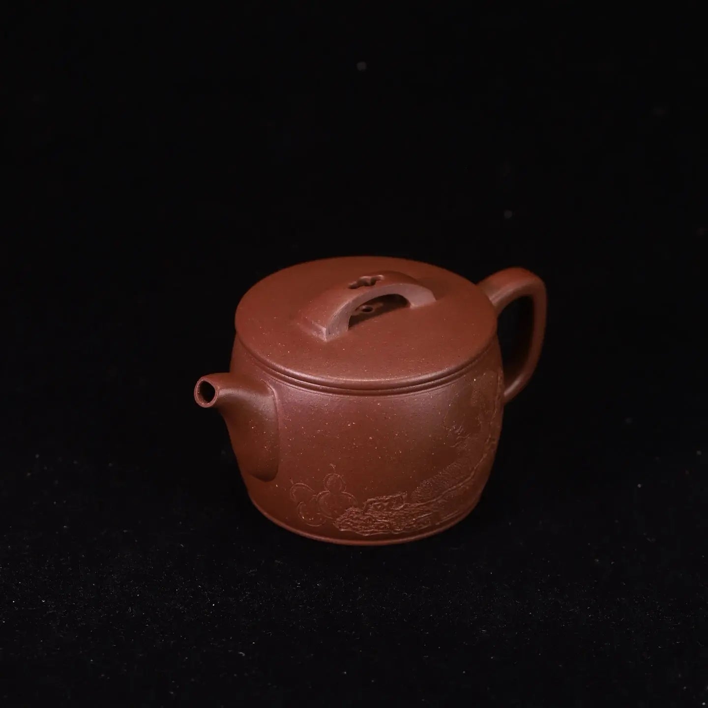 Han Wa 190cc - Yixing Handmade Teapot 江苏宜兴