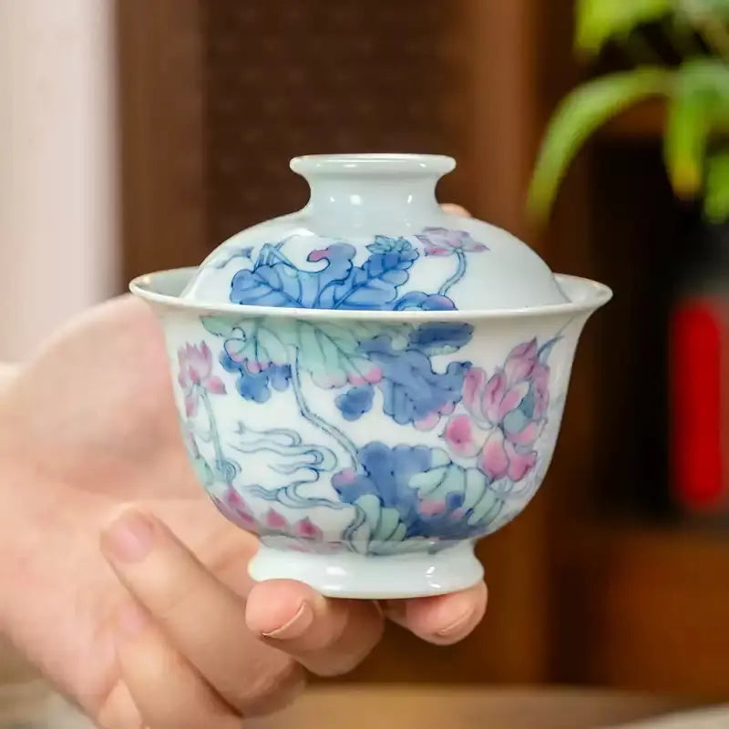 He Hua Lian Chi - Jing De Zhen Porcelain Gaiwan zycschina