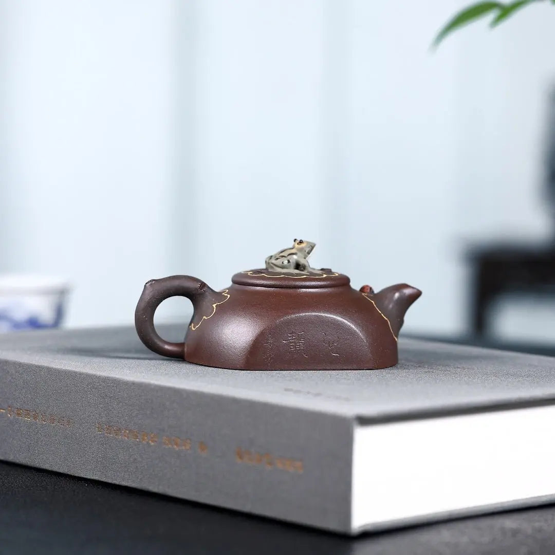 He Tang Qing Qu 150cc - Yixing Handmade Teapot 江苏宜兴