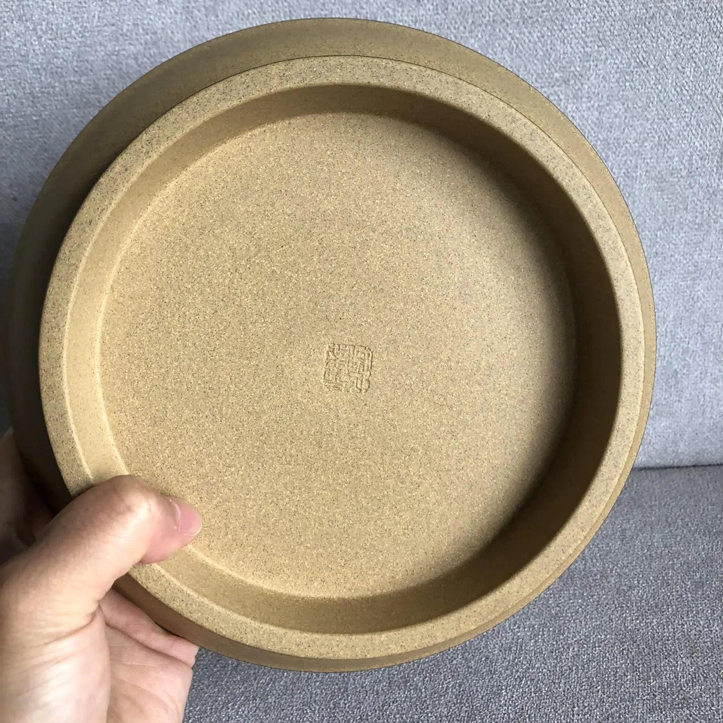 Hu Cheng - Dry Bubble Tray 江苏宜兴