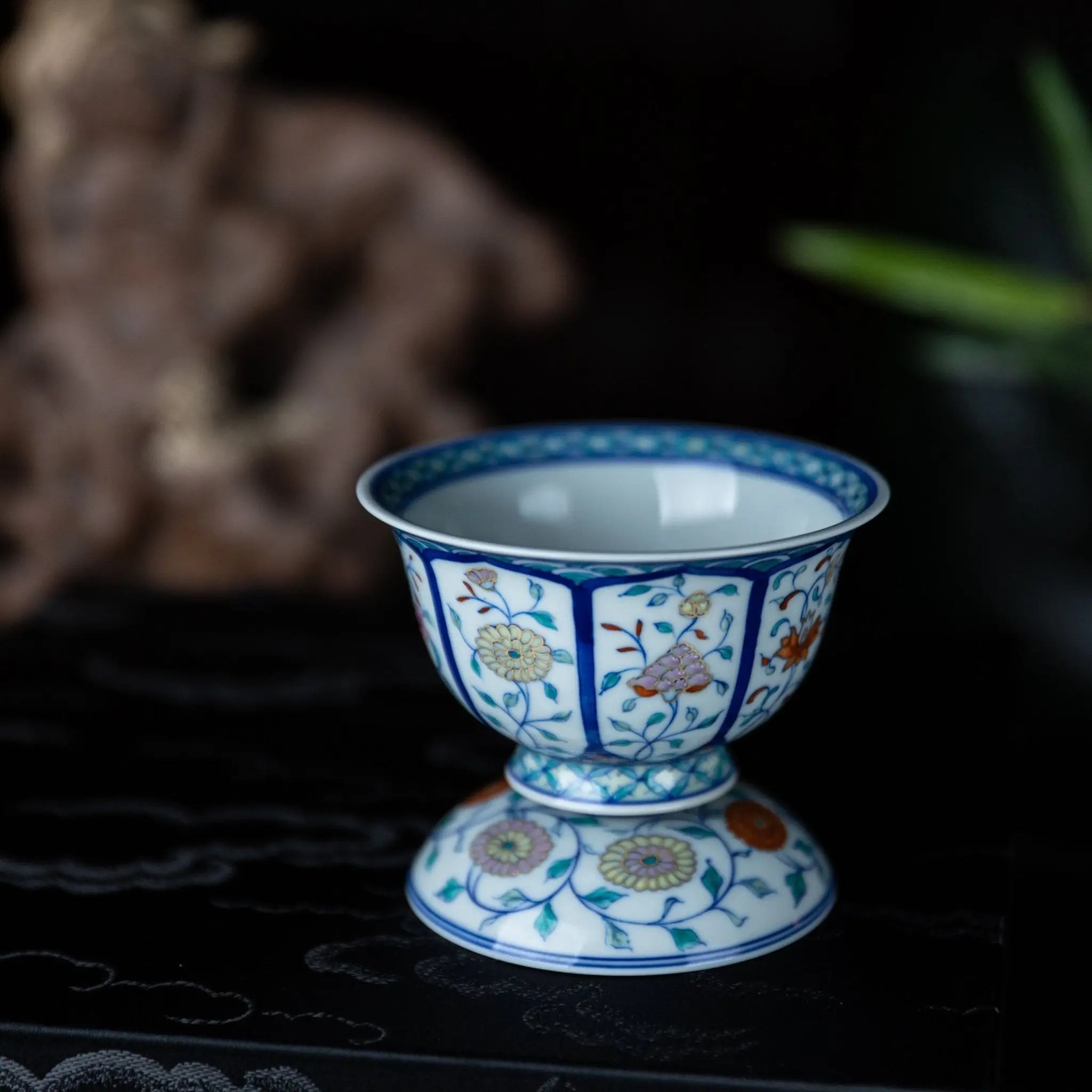 Hua Hui 130cc - Jing De Zhen Porcelain Gaiwan zycschina