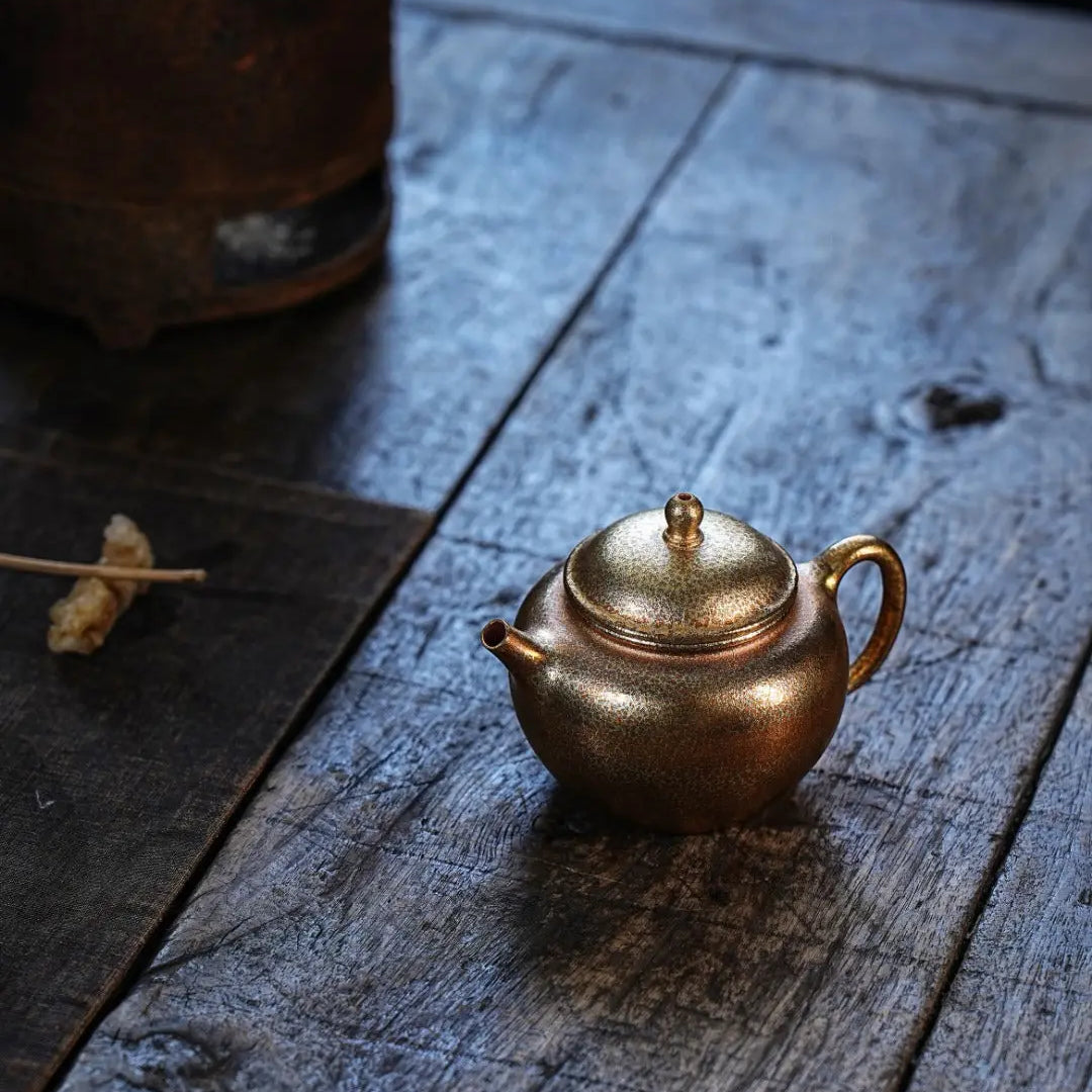 Jin Bei Shao Gong Zhu 140cc - Yixing Handmade Teapot 江苏宜兴