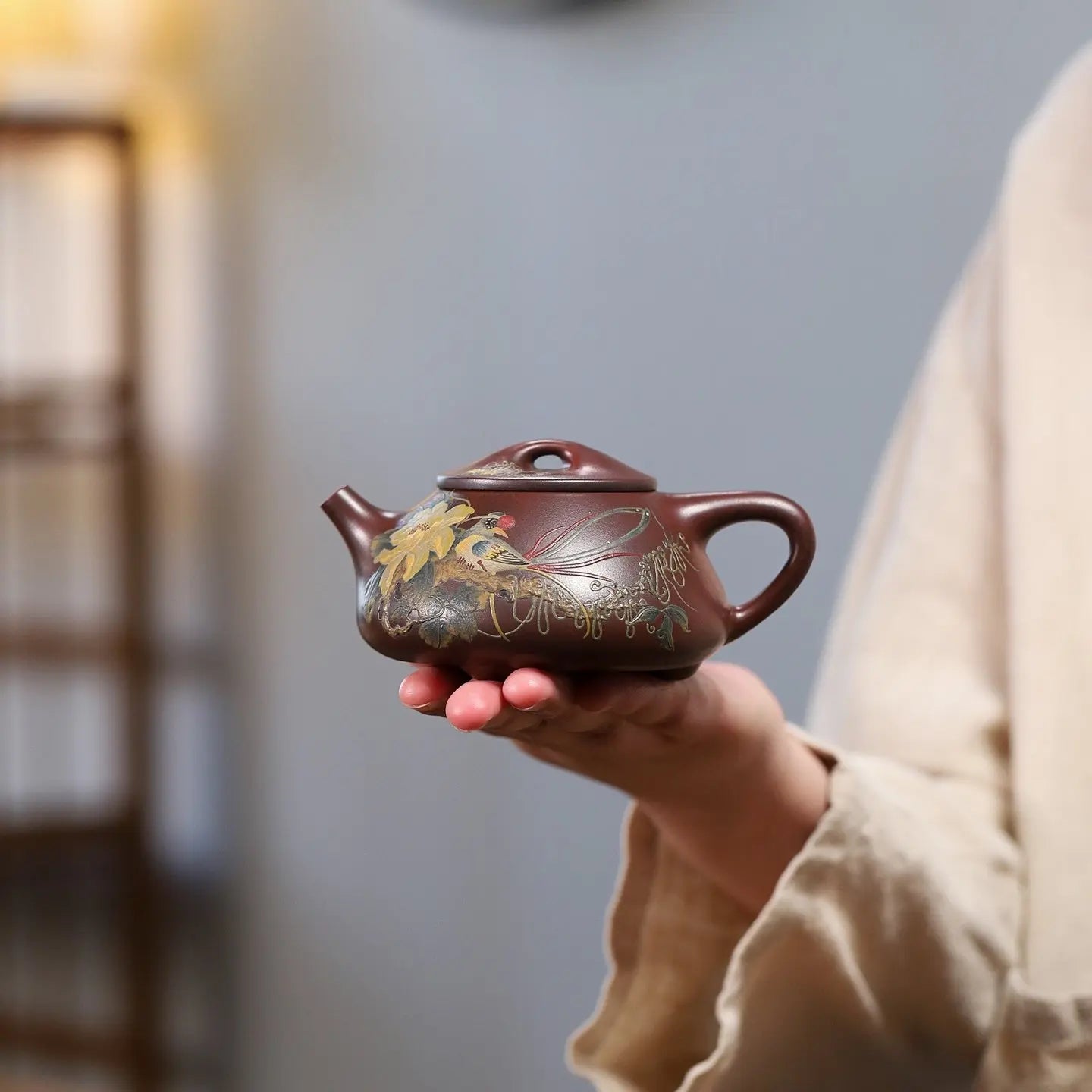 Jing Zhou Shi Piao 200cc - Yixing Handmade Teapot 江苏宜兴