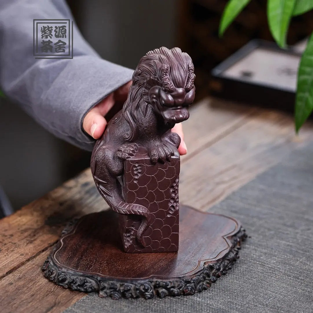 Jun Lin Tian Xia - Tea Pet 江苏宜兴