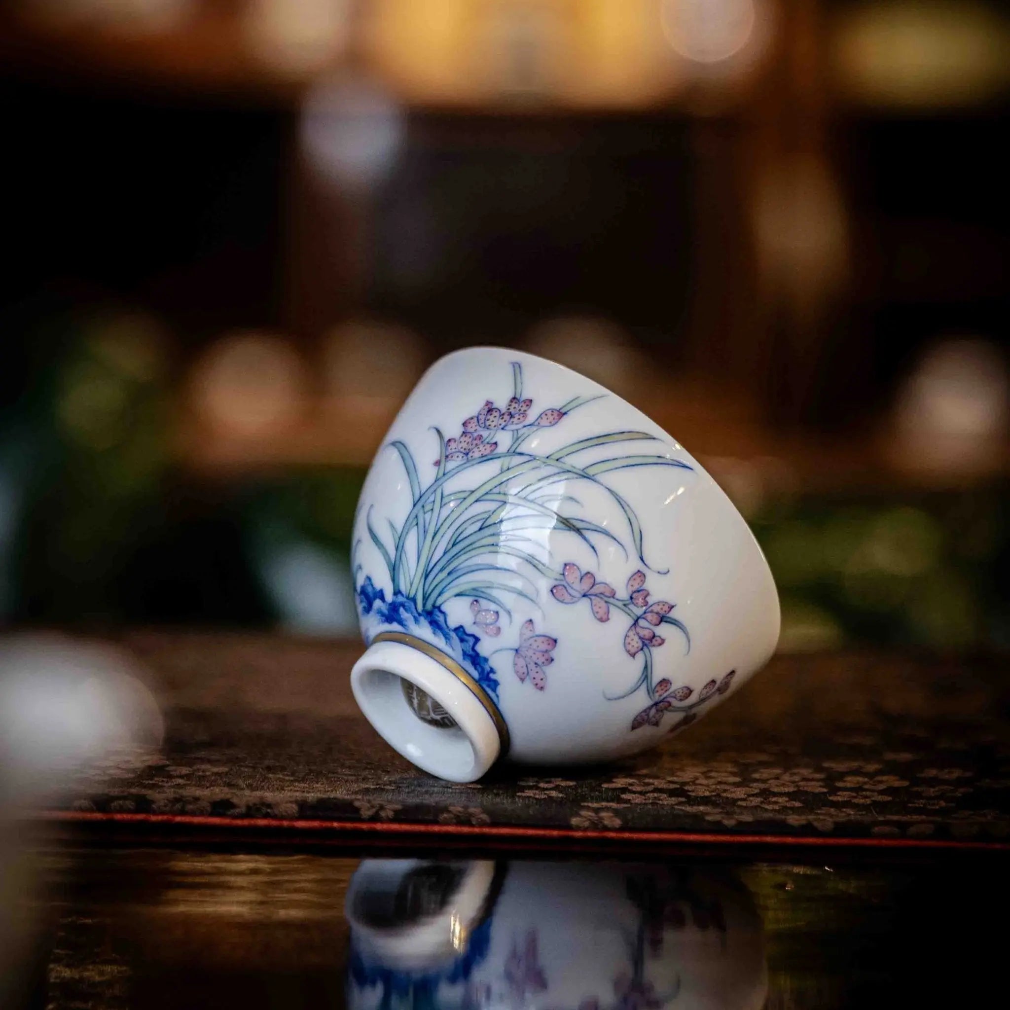 Lan Hua Hu Die 160cc - Jing De Zhen Porcelain Gaiwan zycschina