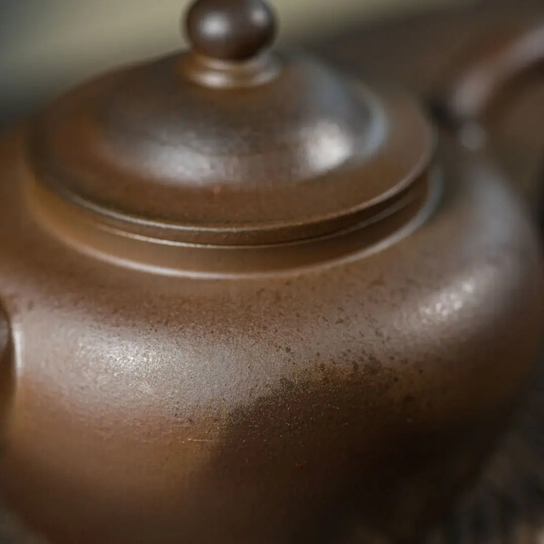 Li Mao 150cc - Yixing Handmade Teapot 江苏宜兴