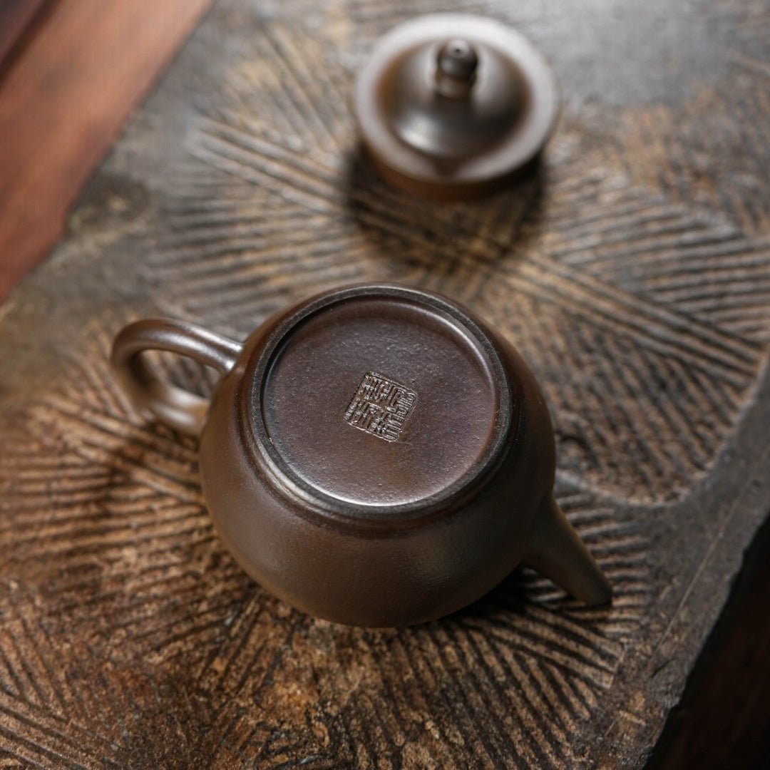 Li Mao 150cc - Yixing Handmade Teapot 江苏宜兴