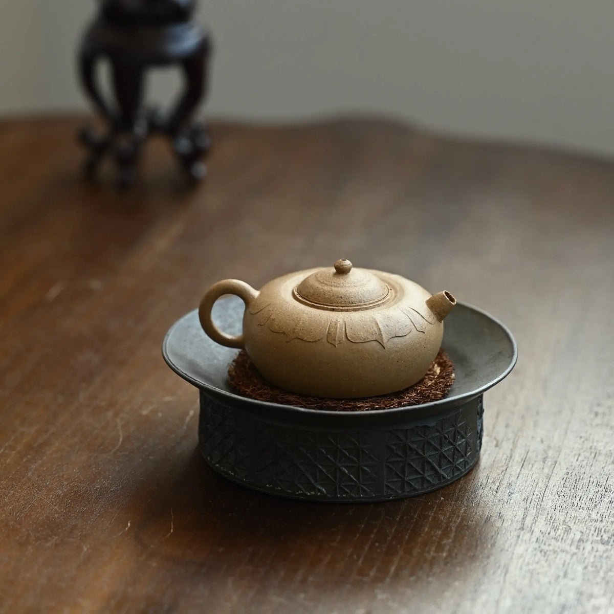Lian Yun Sheng Xiang 85cc - Yixing Handmade Teapot 江苏宜兴