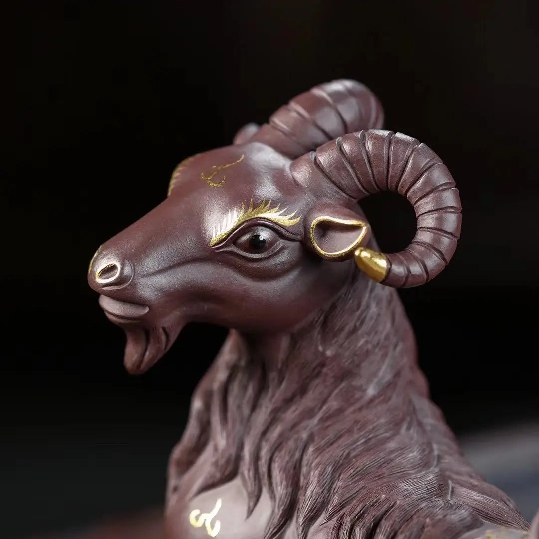 Ling Tou Yang - Zisha Sculpture 江苏宜兴