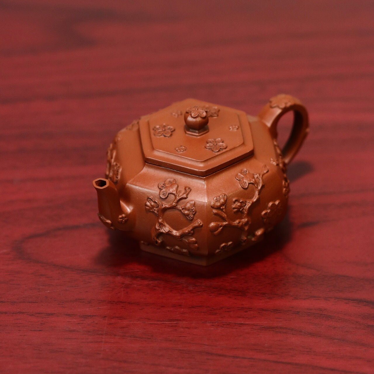 Liu Fang Xue Hua 120cc - Yixing Handmade Teapot 江苏宜兴