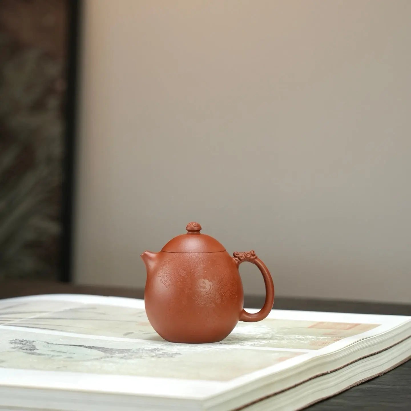 Long Dan 160cc - Yixing Handmade Teapot 江苏宜兴